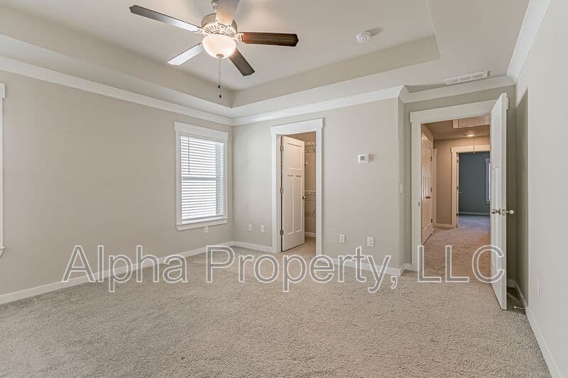 Greer Townhome: 38 Grey Oak Trl