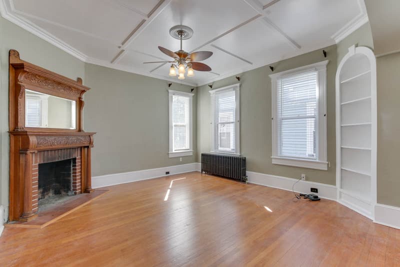 Portsmouth House: 1051 Naval Ave