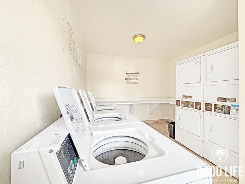 San Diego Condo: 1825 Bayview Heights Dr
