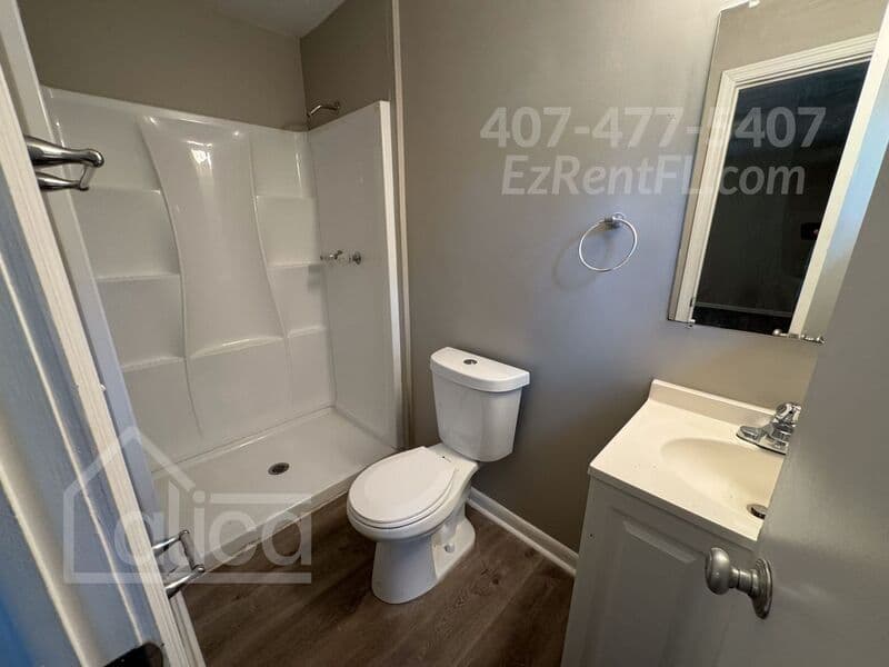 Jacksonville House: 6657 Blackwood Dr