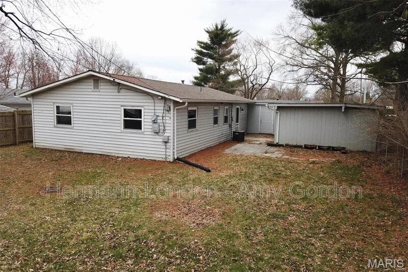 Bridgeton House: 11120 Whitehall Manor Drive