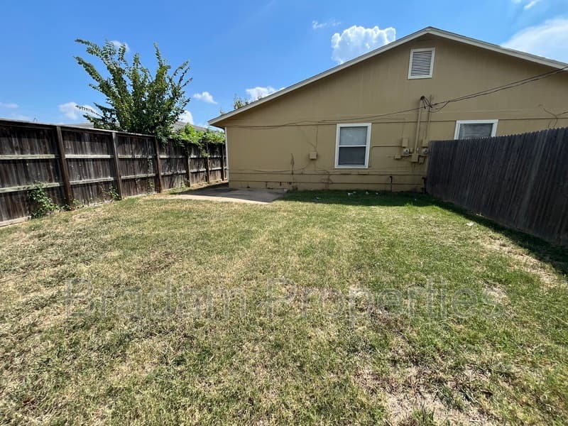 Tulsa Condo: 5981 East 25th Pl