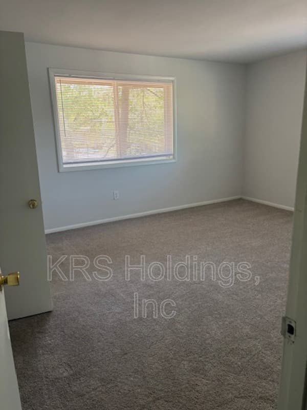 Richmond Condo: 5606 Crenshaw