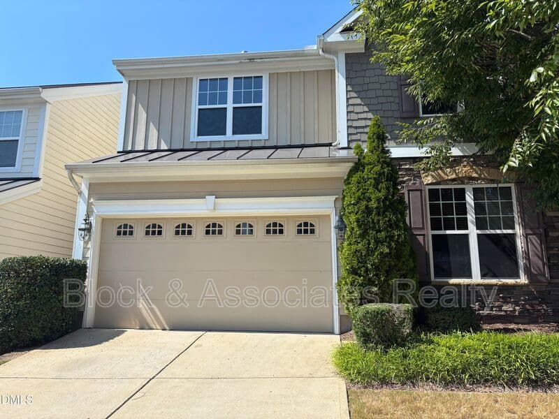 Wake Forest House: 1429 Kirkwood Hill Way