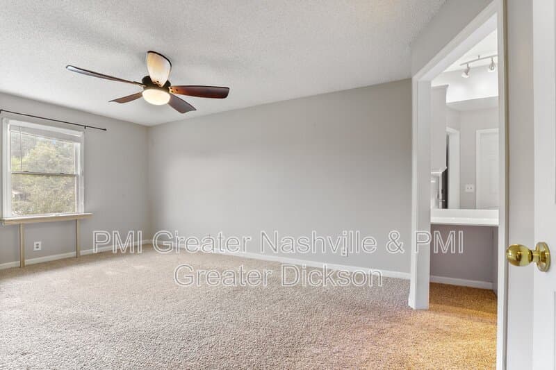 Nashville House: 524 Fairhaven Court