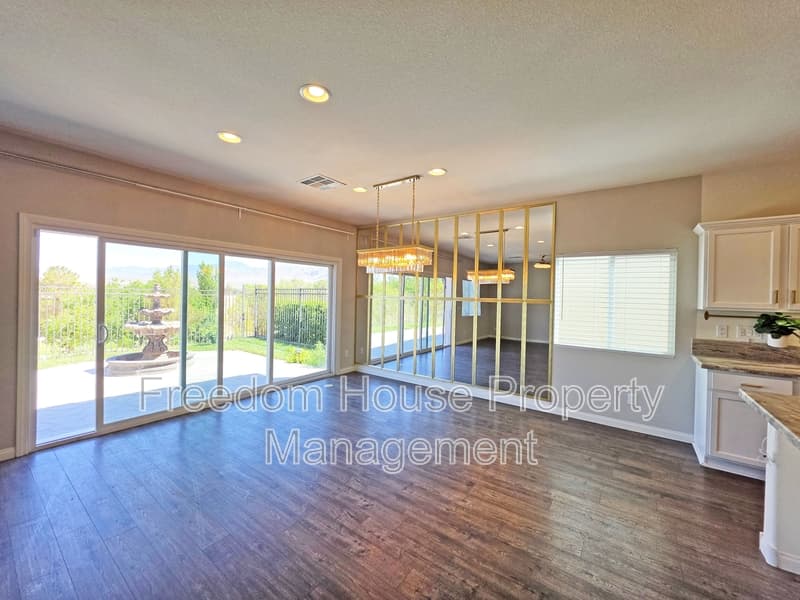 Pahrump House: 5628 San Marco Drive