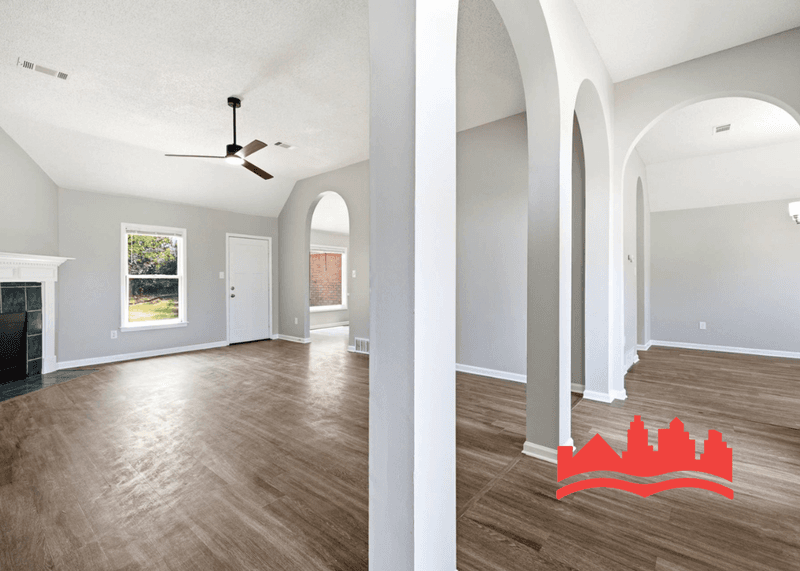 Cordova House: 8937 Chimneyrock Blvd