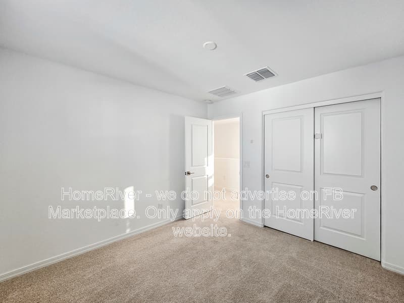 Surprise House: 14119 W Bronco Trl