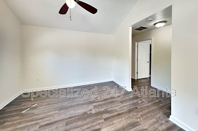 Atlanta House: 232 Chappell Rd NW