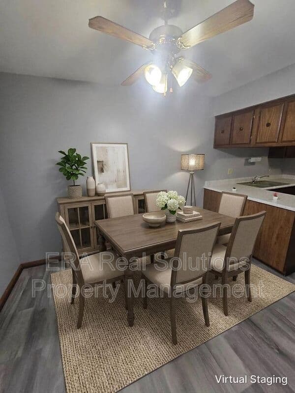 Columbus Condo: 2357 D S. WoodBrook Cr