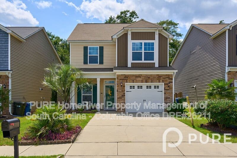 West Columbia House: 512 Spanish Leaf Lane