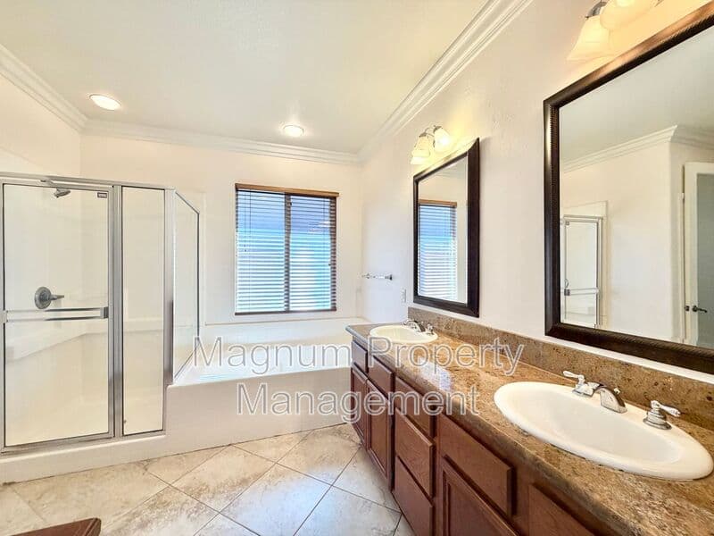 Winchester House: 35186 Orchid Dr
