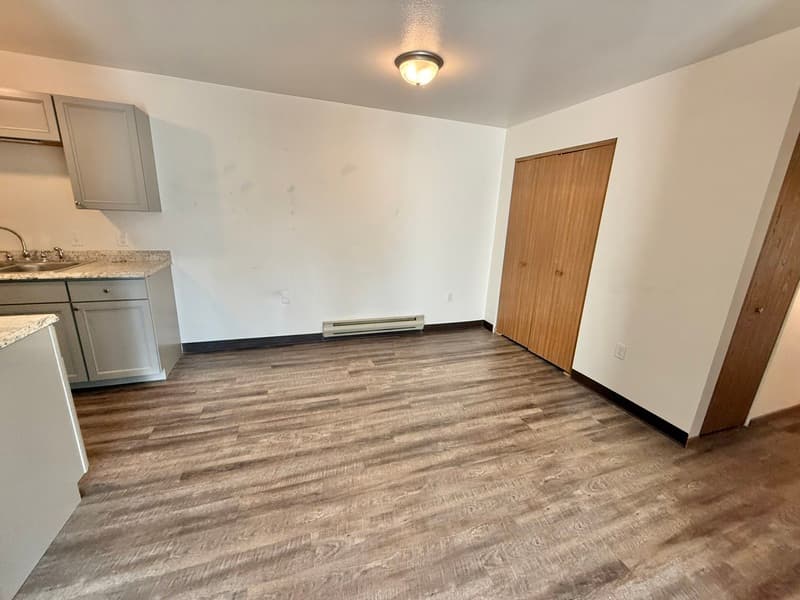 Oconto Condo: 120-130 Memorial Drive - G