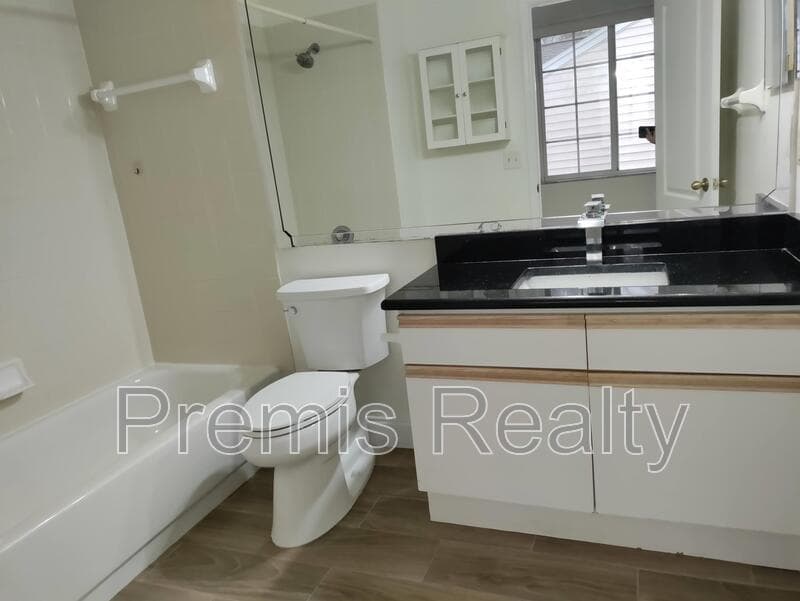 Largo Condo: 6980 Ulmerton Rd - 7D - 1