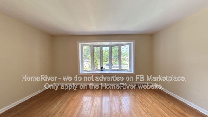Upper Marlboro House: 308 Pemberton St