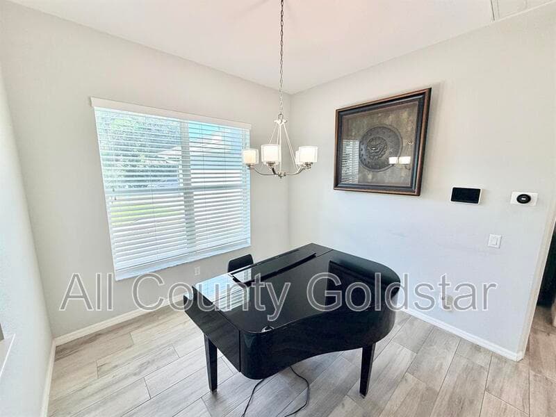 North Port House: 4443 Cinderella Cir