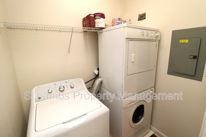 Apex Condo: 223 Eyam Hall Ln
