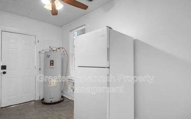 Savannah House: 612 West 42nd Street