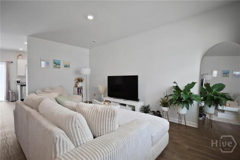Hinesville House: 25 Hazy Lane