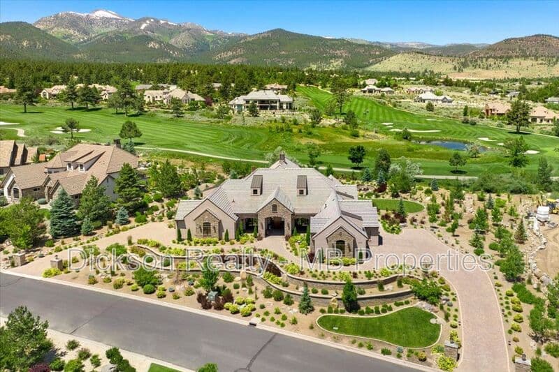 Reno House: 6645 De Chardin Lane