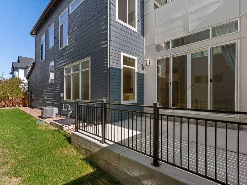 Denver House: 6167 N Dallas Way
