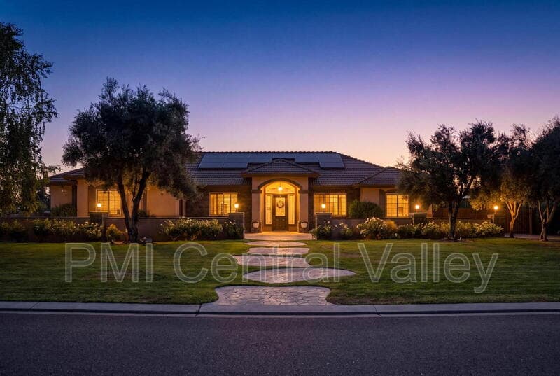 City of Atwater House: 1761 KT Avenue
