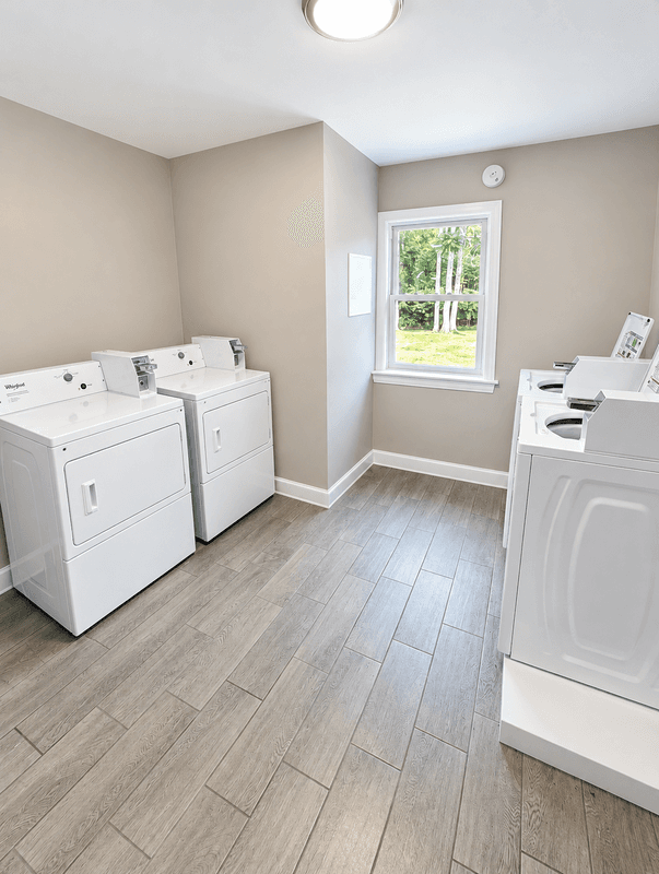 Montville Condo: 315 Rte 163 Apt 15