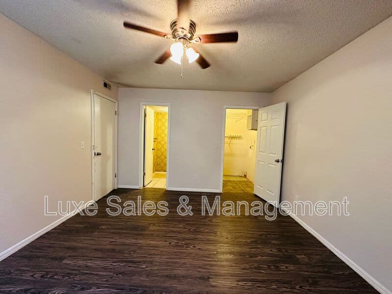 Oklahoma City Condo: 6034 NW Expressway