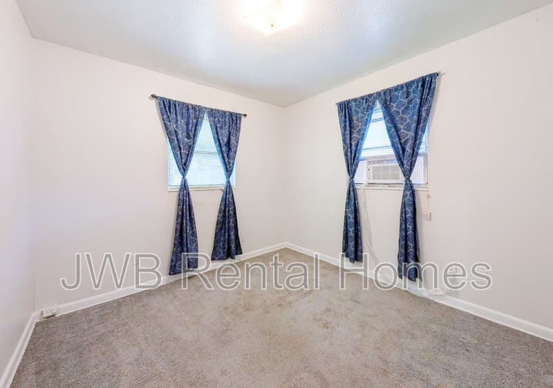 Jacksonville Condo: 5432 Alpha Ave