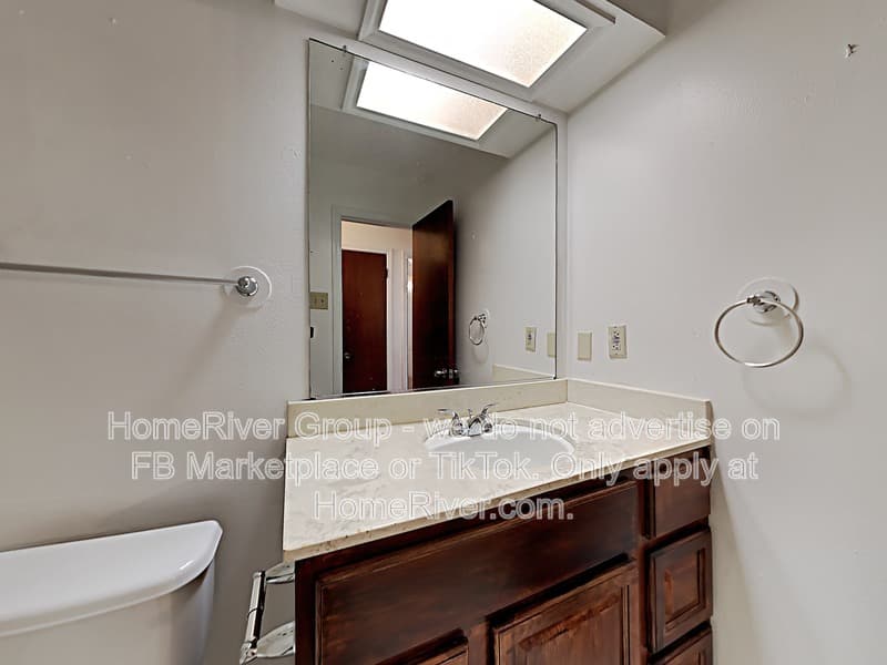Dallas House: 3852 Morning Dew Cir