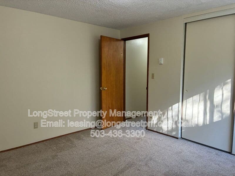 Corvallis Condo: 1250 SW E Ave