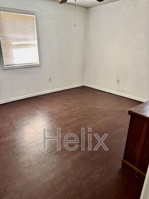 Jackson House: 1654 Camellia Ln