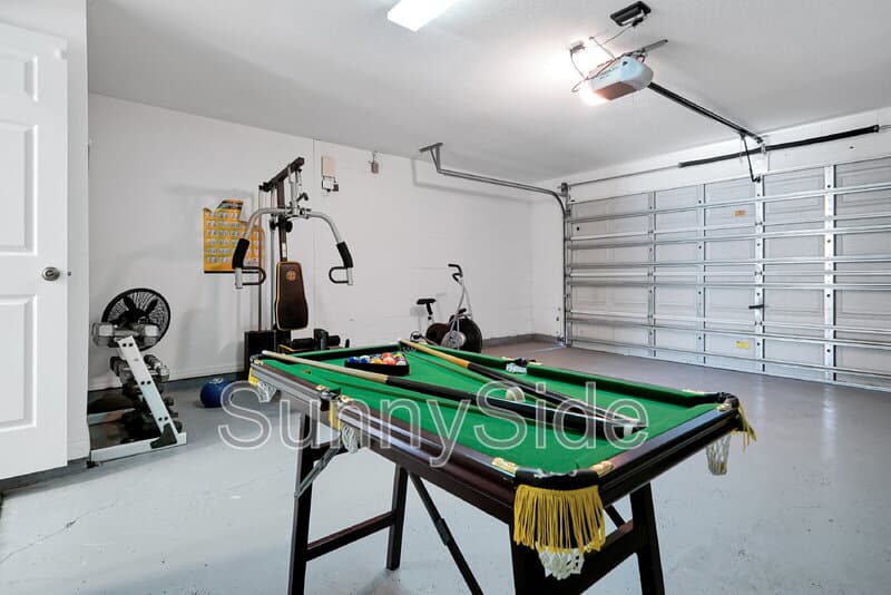 Davenport House: 441 Robin Rd