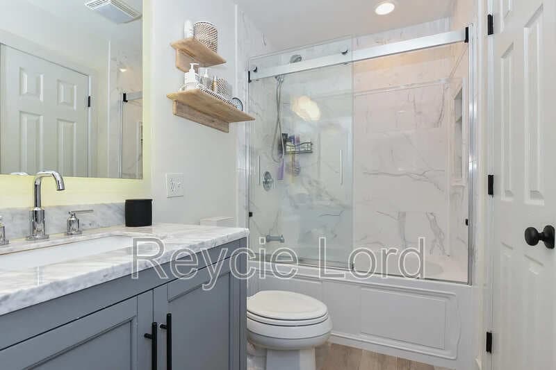 Hoboken Condo: 219 Willow Ave
