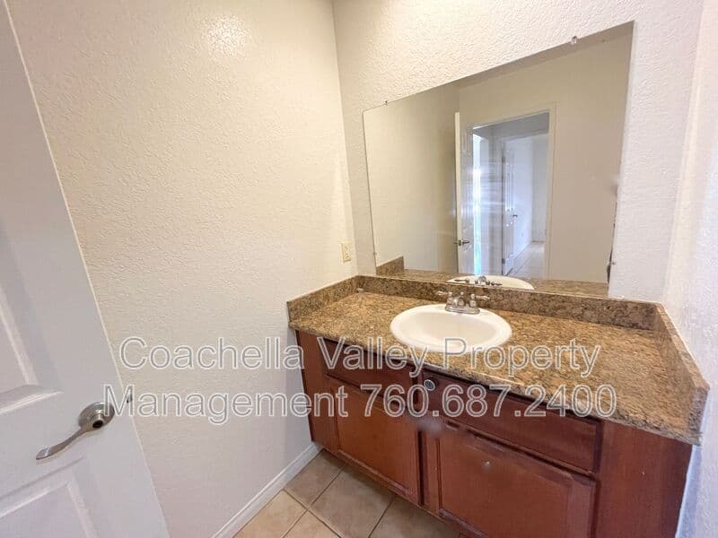 Bermuda Dunes House: 78650 Avenue 42