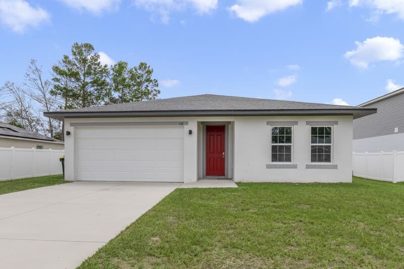 Kissimmee House: 128 Willow Dr