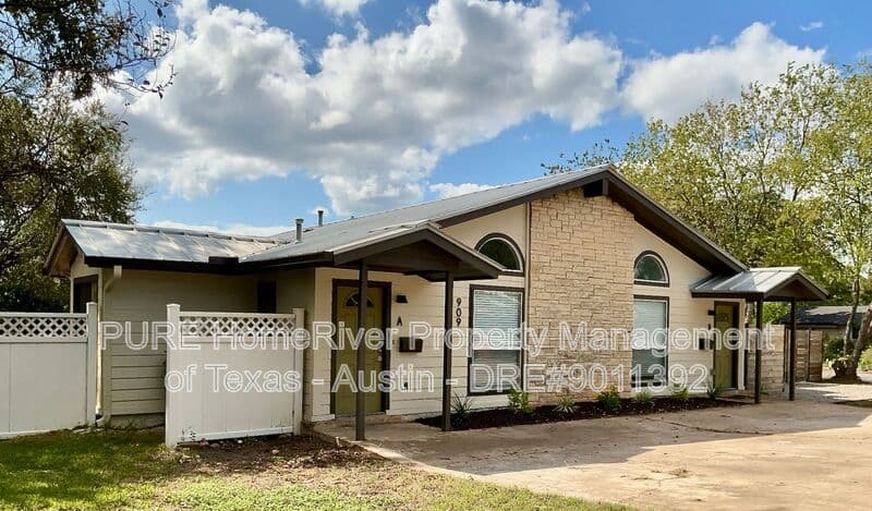 Austin Condo: 909 Hill Wood Dr #A