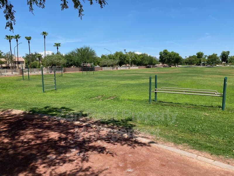 Gilbert House: 788 S Martinique Drive