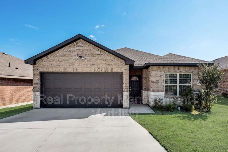Fort Worth House: 6308 Maritime St