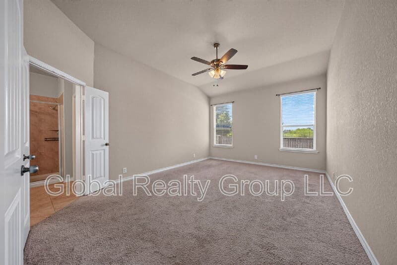 San Antonio House: 14918 Goldfinch Wy