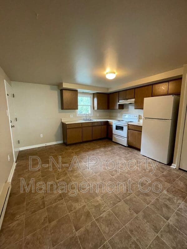 East Stroudsburg Condo: 339 Race St