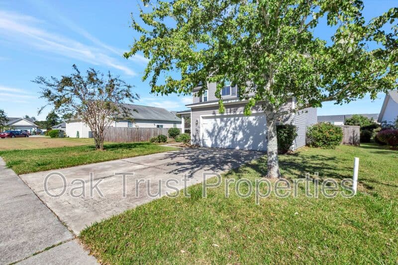 Goose Creek House: 105 Gavins Way