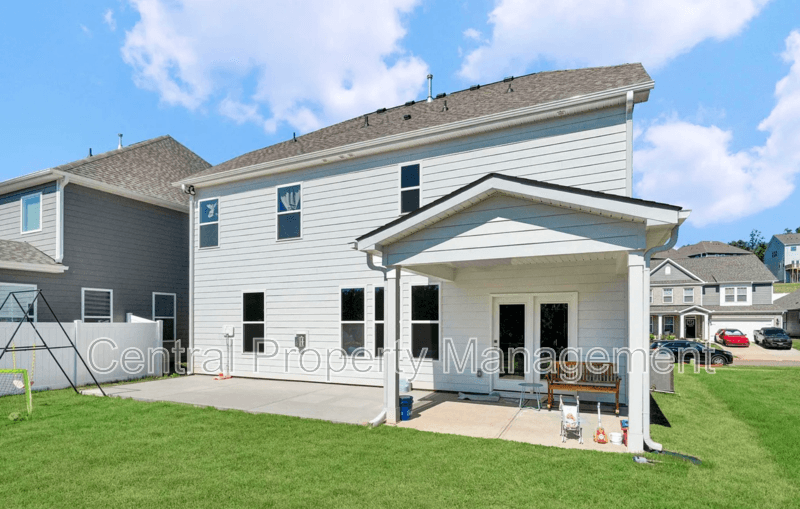 Travelers Rest House: 106 Barred Owl Road