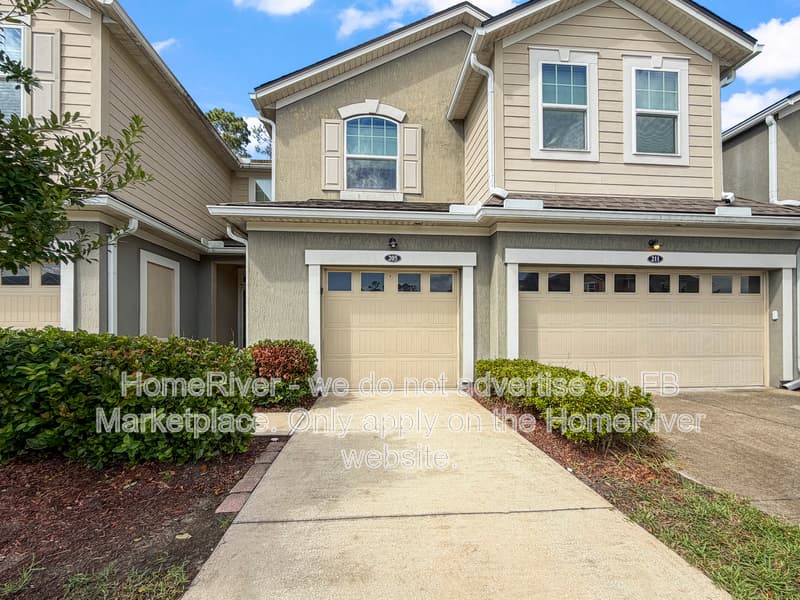 Saint Johns Townhome: 205 Richmond Dr