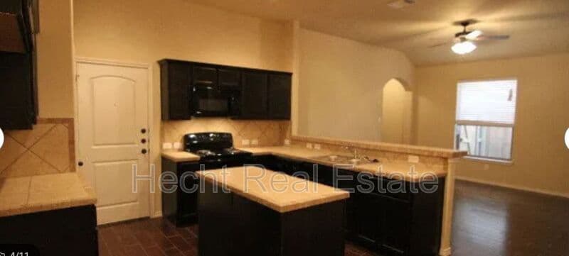 New Braunfels Condo: 526 Creekside Cir - 1