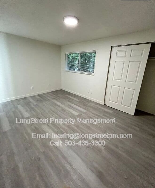Portland Condo: 2537 SW Spring Garden St