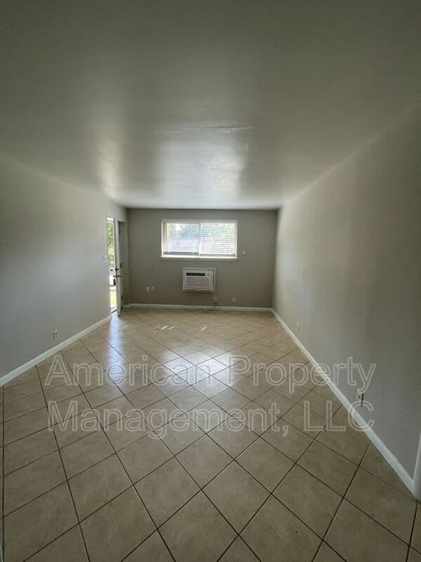 Tulsa Condo: 719 S Troost Ave
