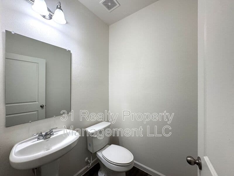 Fort Worth House: 10345 Castle Lyons Lane