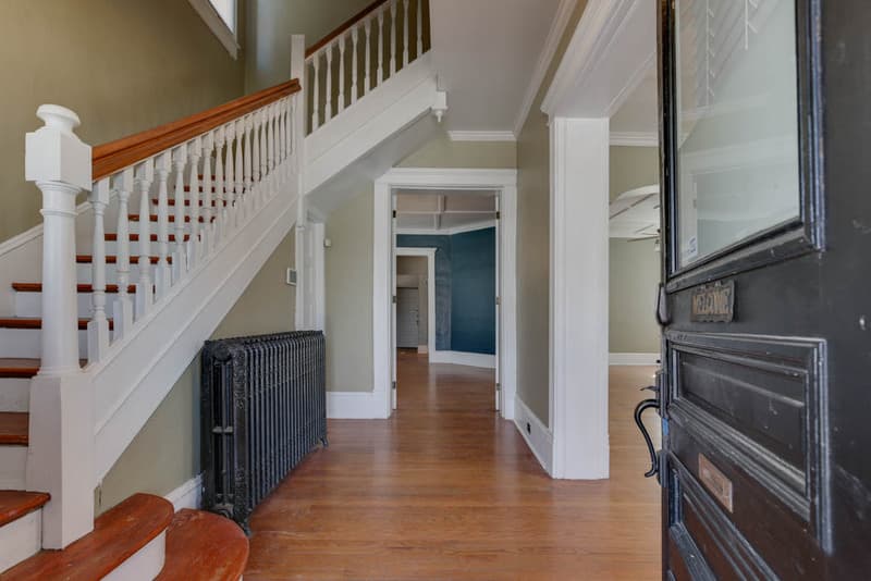 Portsmouth House: 1051 Naval Ave