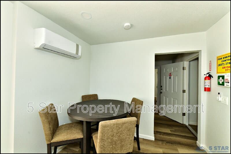 El Paso Condo: 6806 Alameda Ave